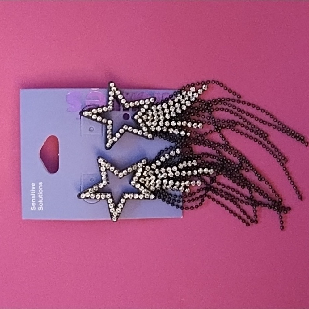 Claire's sensitive solutions Stud Shooting Star Earrings